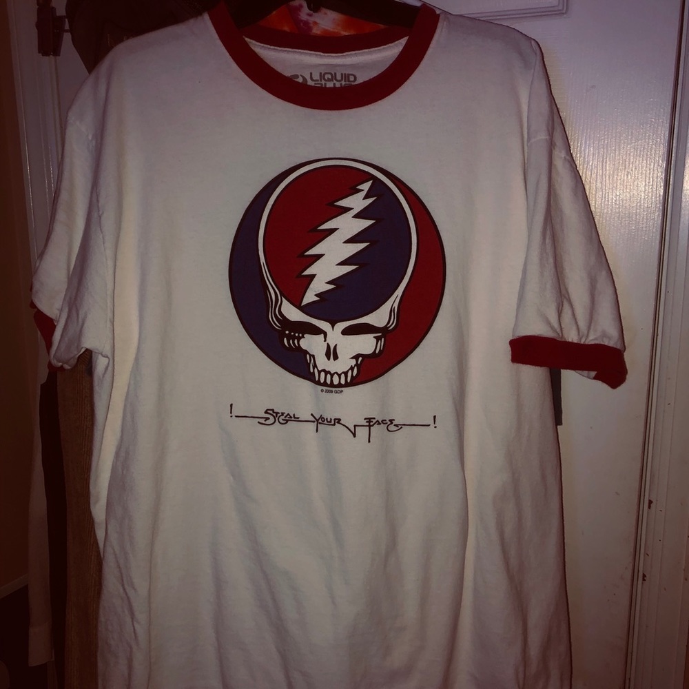 Greatful Dead White T Shirt w Skull and red